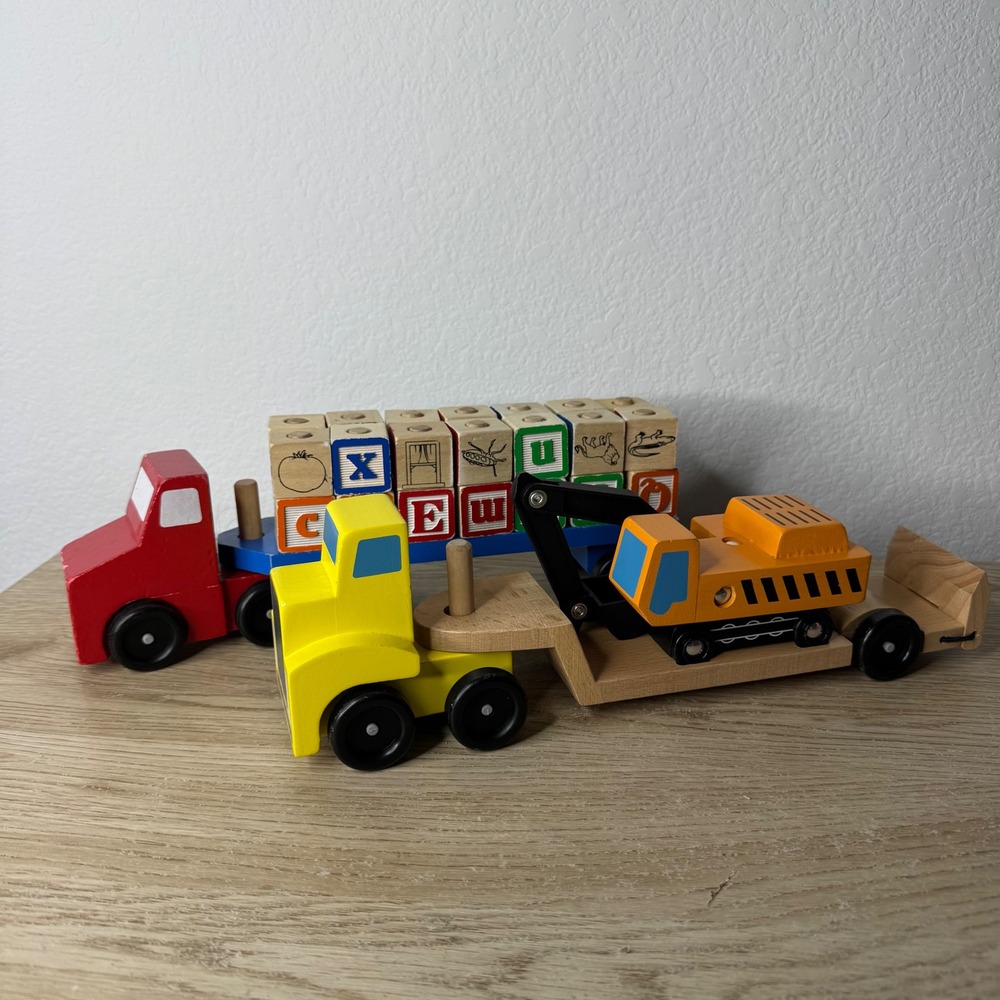 Melissa & Doug Wooden Alphabet Truck Blocks and‎ Trailer Excavator Toy Set